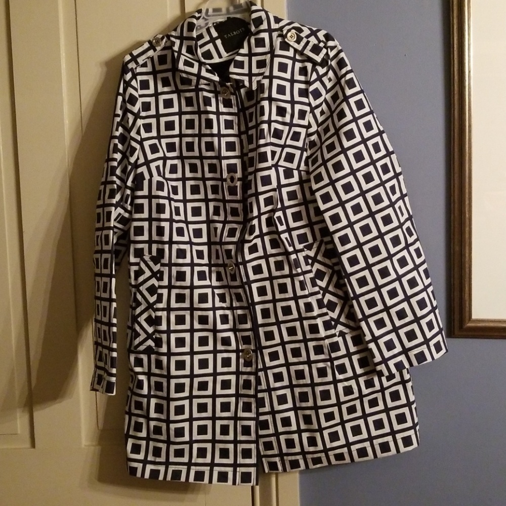 Rain coat